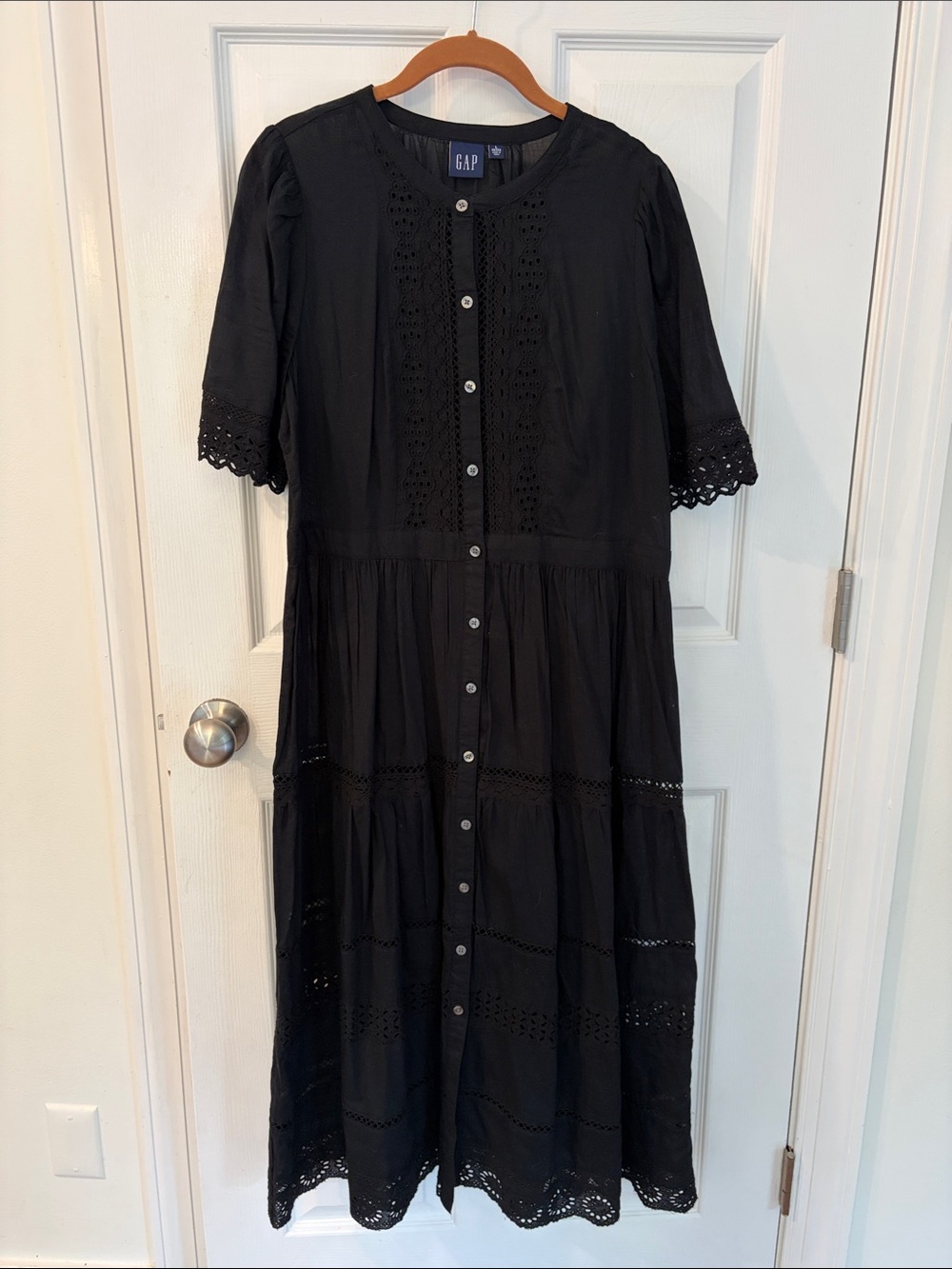 GAP Black Eyelet Button-Front Midi Dress